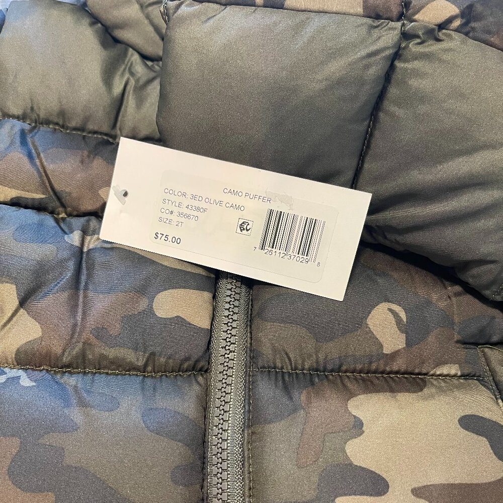 S ROTHSCHILD & CO Toddler & Little Boys Camo Puffer Coat Size 2T - Picture 4 of 4